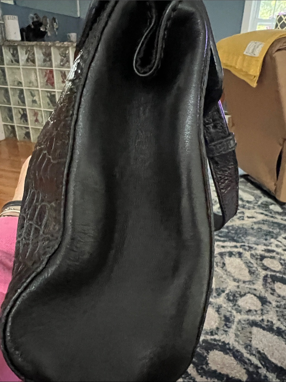 Furla Black Croc-Embossed Shoulder Bag with Gold Hardware - Picture 2 of 9